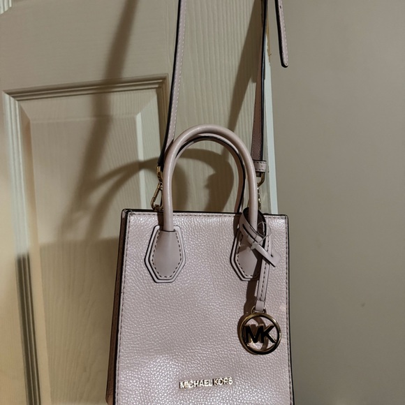 Michael Kors Mini Crossbody Bag - Picture 2 of 5